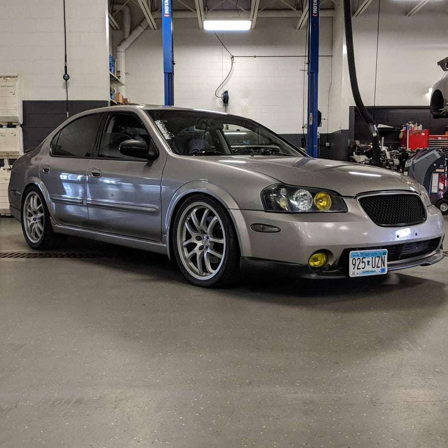 Nissan Maxima Gen 5 (2000-2003)