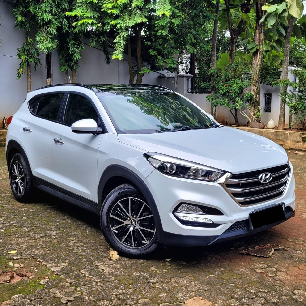 HYUNDAI TUCSON GEN 3 (15-20)