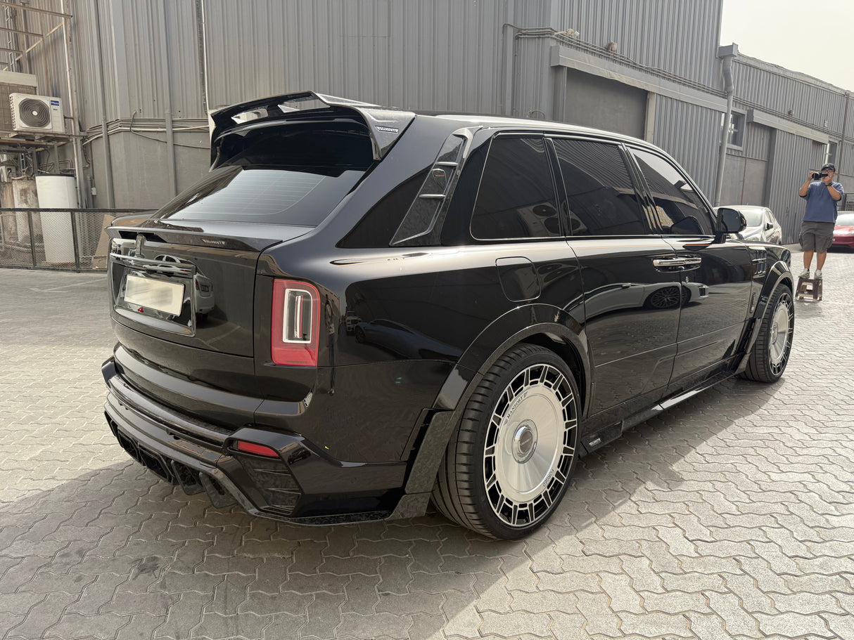 2019-2024 Rolls Royce Cullinan MSY Style Autoclave Carbon Fiber Full Body Kit