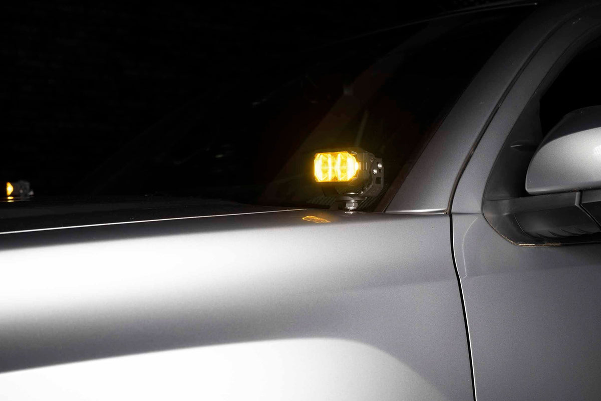 Morimoto 2Banger Ditch Light Kit: 16-23 Tacoma