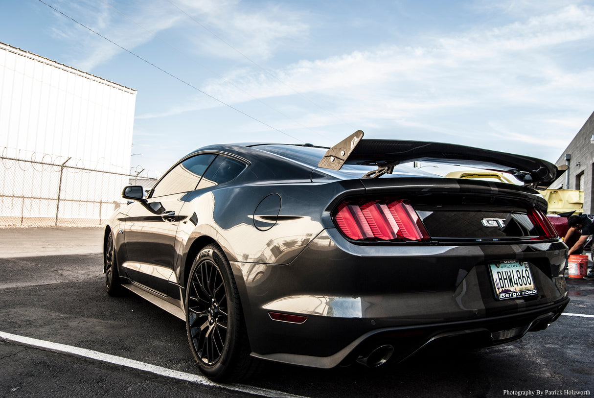 Universal Fitment Carbon Fiber GTC-200 Drag Adjustable Wing