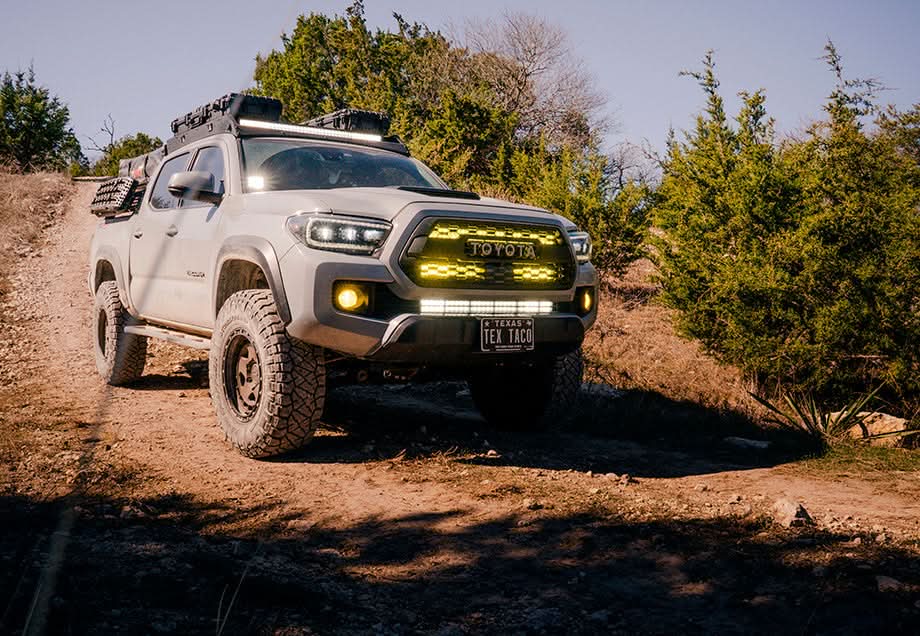 32" Upper Grille LED Light Bar Brackets Kit For 2016-2023 Toyota Tacoma