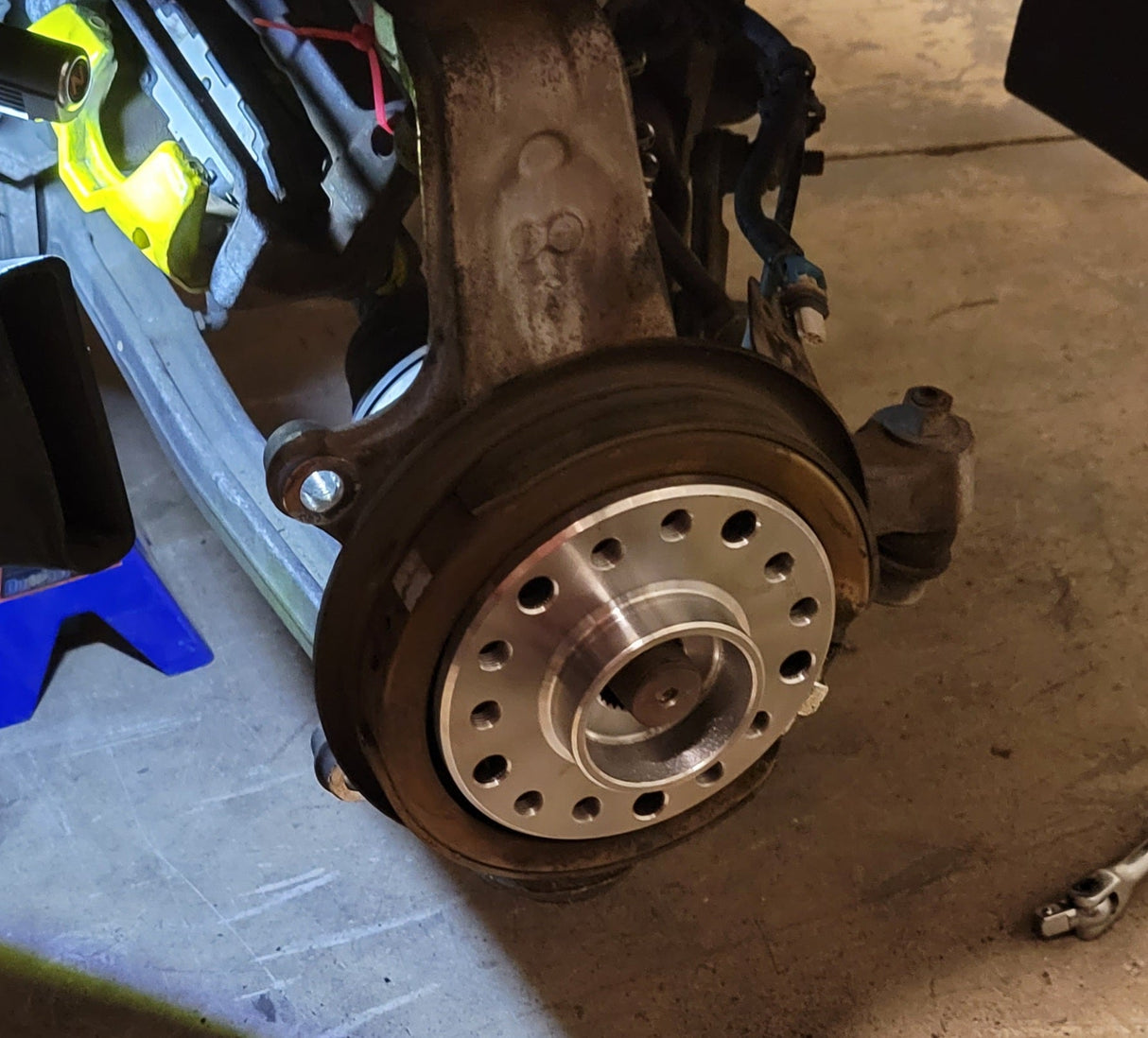 Chevrolet Corvette (C5/C6) and Cadillac XLR Multi-Pattern Rear Hubs - Multihub