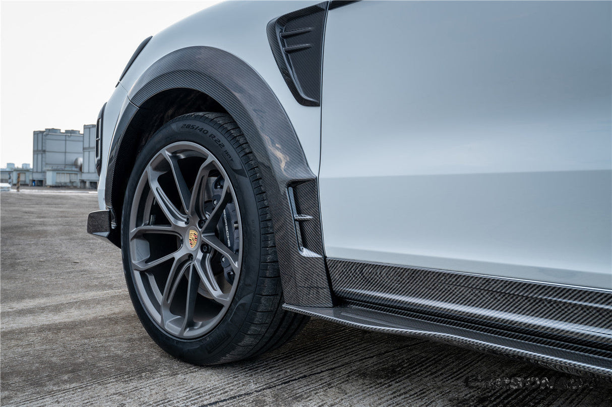 2024-2025 Porsche 9Y0.2 Cayenne S   Coupe    E-Hybrid MSY Style Dry Carbon Fiber Wide Body Kit