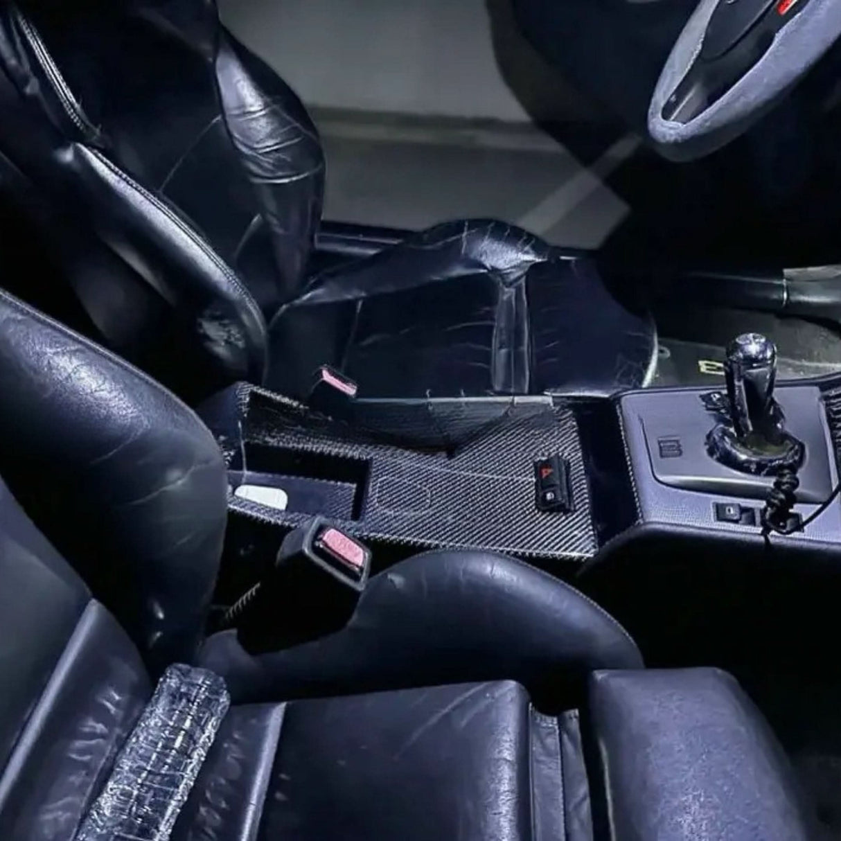 CSL-Style Carbon Fiber Center Console for BMW E46 (LHD Only)