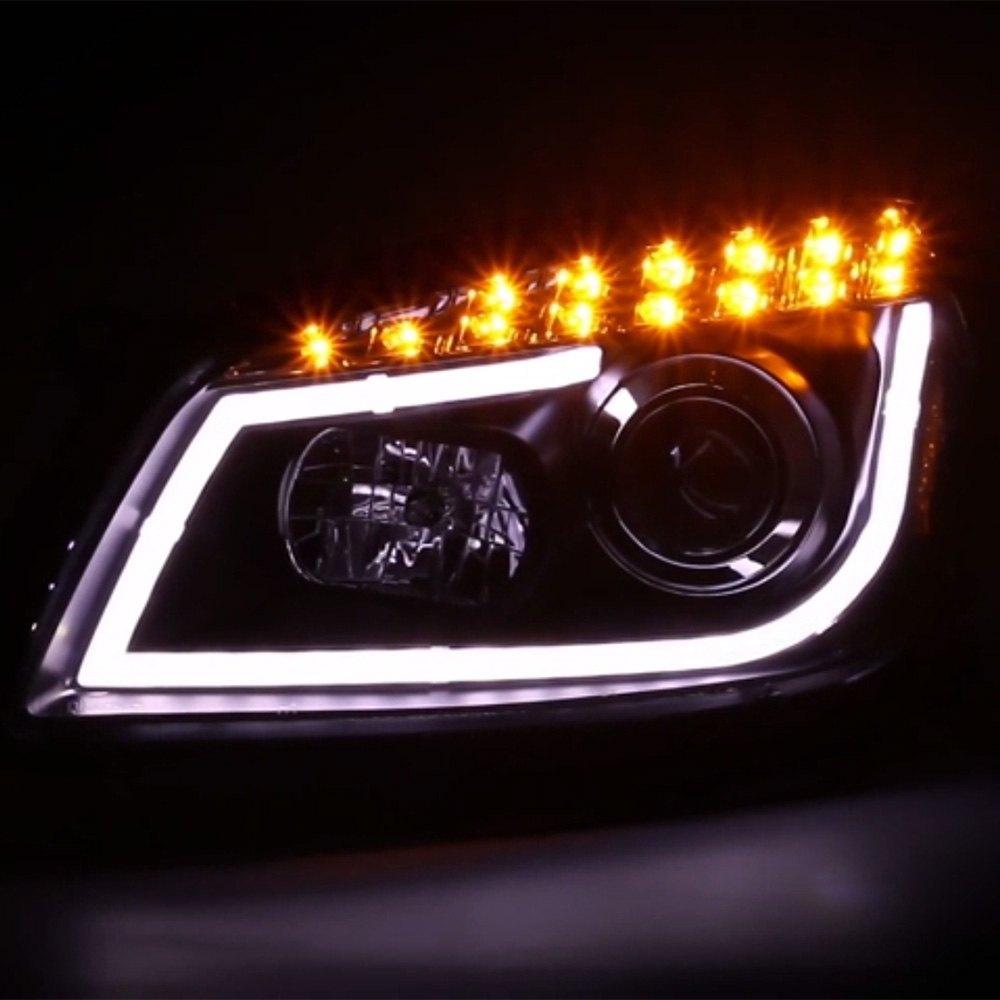 Spec-D Projector Headlights Chevy Malibu LS/LT/LTZ (08-12) Halo LED - Black/Chrome