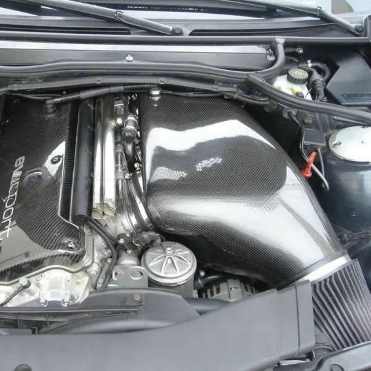 Premium Carbon Fiber Air Intake Box for BMW E46 M3 – High-Flow Engine Bay Upgrade (Coupe & Convertible)