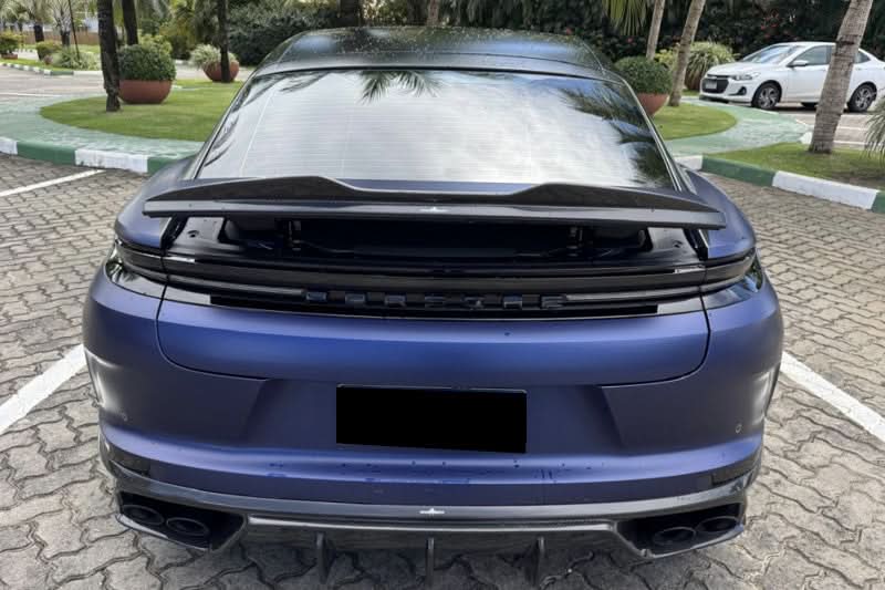 2024-2026 Porsche Panamera 976 OD Style Dry Carbon Fiber Trunk Spoiler