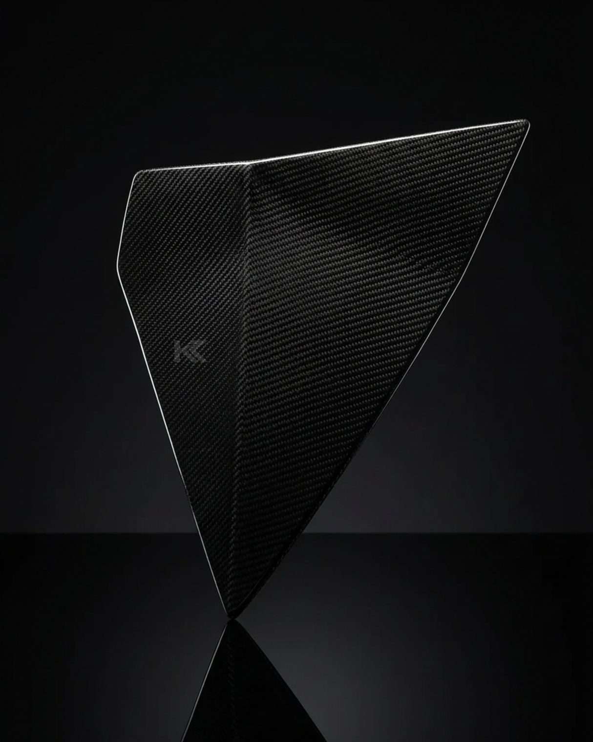 2011–2017 Lamborghini Aventador Rear Hood Trim – Dry Carbon Fiber