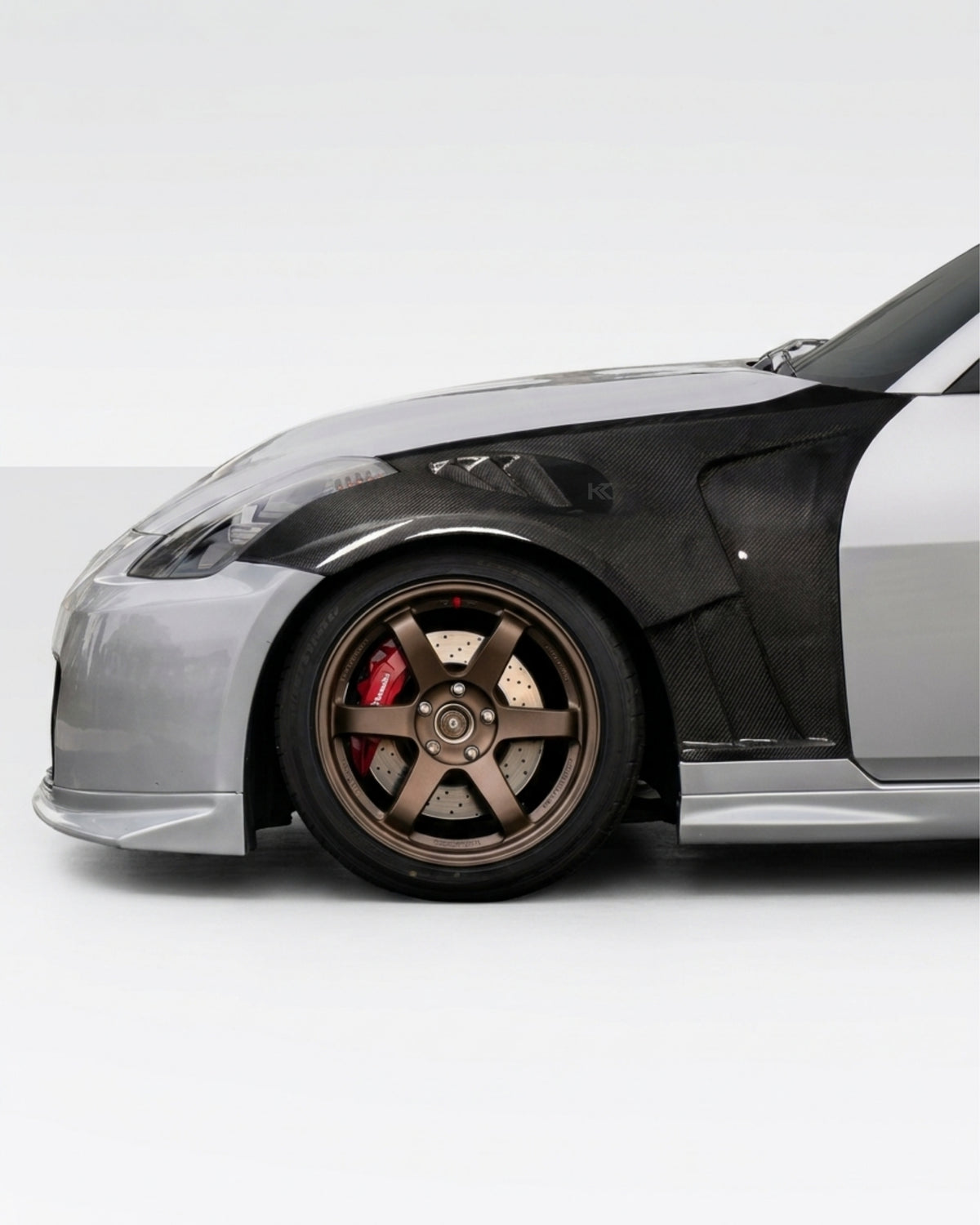 2003-2008 Nissan 350Z AMS GT3 Style Front Over Fenders – Carbon Fiber