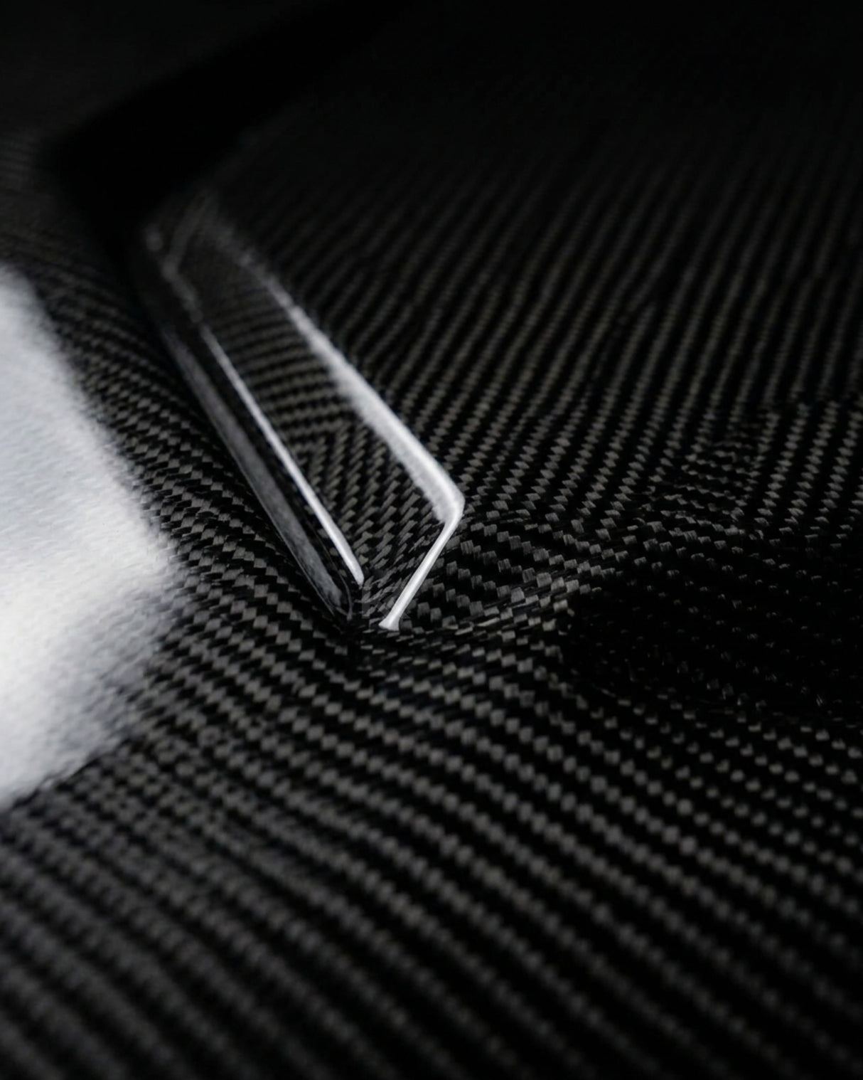 2011–2022 Lamborghini Aventador 1016 Style Front Hood – Dry Carbon Fiber