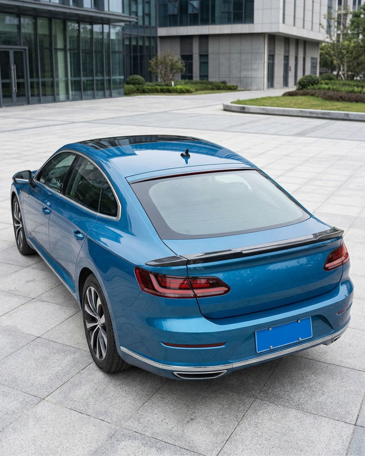 2019–2023 Volkswagen Arteon / Ducktail Style Rear Trunk Spoiler – Carbon Fiber