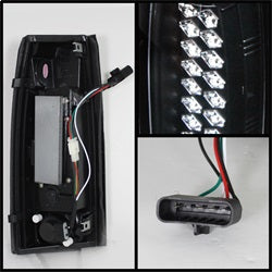 Spyder Chevy C/K Series 1500/2500/3500 88-98 / GMC Sierra 88-98 / Blazer 92-94 / Jimmy 92-94 / Suburban 92-99 / Tahoe 94-99 / Cadillac Escalade 99-00 / Yukon Denali 99-00 LED Tail Lights - Black