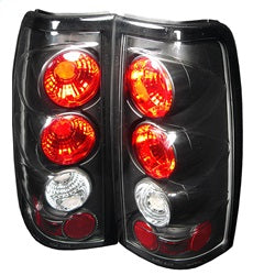 Spyder Chevrolet Silverado 1500/Silverado 1500 Classic/Silverado 1500 HD/Silverado 1500 HD Classic/Silverado 2500/Silverado 2500 HD/Silverado 2500 HD Classic/Silverado 3500/Silverado 3500 Classic 03-06 Black Euro Style Tail Lights