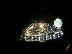 Spyder Signature Mercedes-Benz SLK280/SLK300/SLK350/SLK55 AMG 06-08 Xenon/HID Model Only DRL LED Projector Headlights Not Compatible w/Halogen Model Chrome