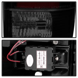 Spyder Chevrolet Suburban 1500/Tahoe/Yukon/Yukon XL 1500 00-06 Lift Gate Style Only LED Tail Lights Black Smoke
