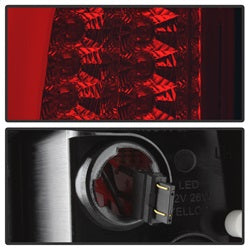 Spyder Chevrolet Suburban 1500/Suburban 2500/Tahoe/Yukon/Yukon XL 1500 00-06 Version 2 LED Tail Lights Lift Gate Style Only Light Bar