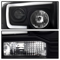 Spyder Signature Ford F-250 Super Duty/F-350 Super Duty/F-450 Super Duty 05-07 Light Bar Projector Headlights Black