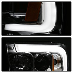 Spyder Signature Dodge Ram 1500/Ram 2500/Ram 3500 02-05 Light Bar DRL Projector Headlights Version 2 Chrome