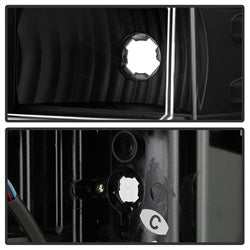 Spyder Chevrolet Silverado 1500/Silverado 2500 HD/Silverado 3500 HD 16-17 All Black Light Bar LED Tail Lights