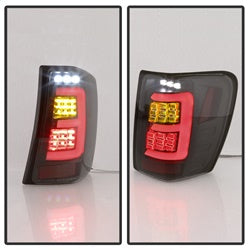 Spyder Jeep Grand Cherokee 99-04 Version 3 Light Bar LED Tail Lights Black Smoke