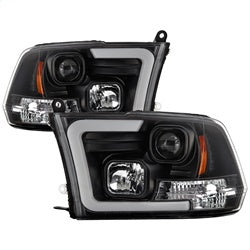 Spyder Signature Dodge Ram 1500/1500/2500/3500 09-10 Version 2 Projector Headlights Black Halogen Model Only
