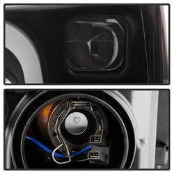 Spyder Ford F150 18-19 Halogen Model Only Projector Headlights - LED Sequential Turn Signal - Signal-LED - Black
