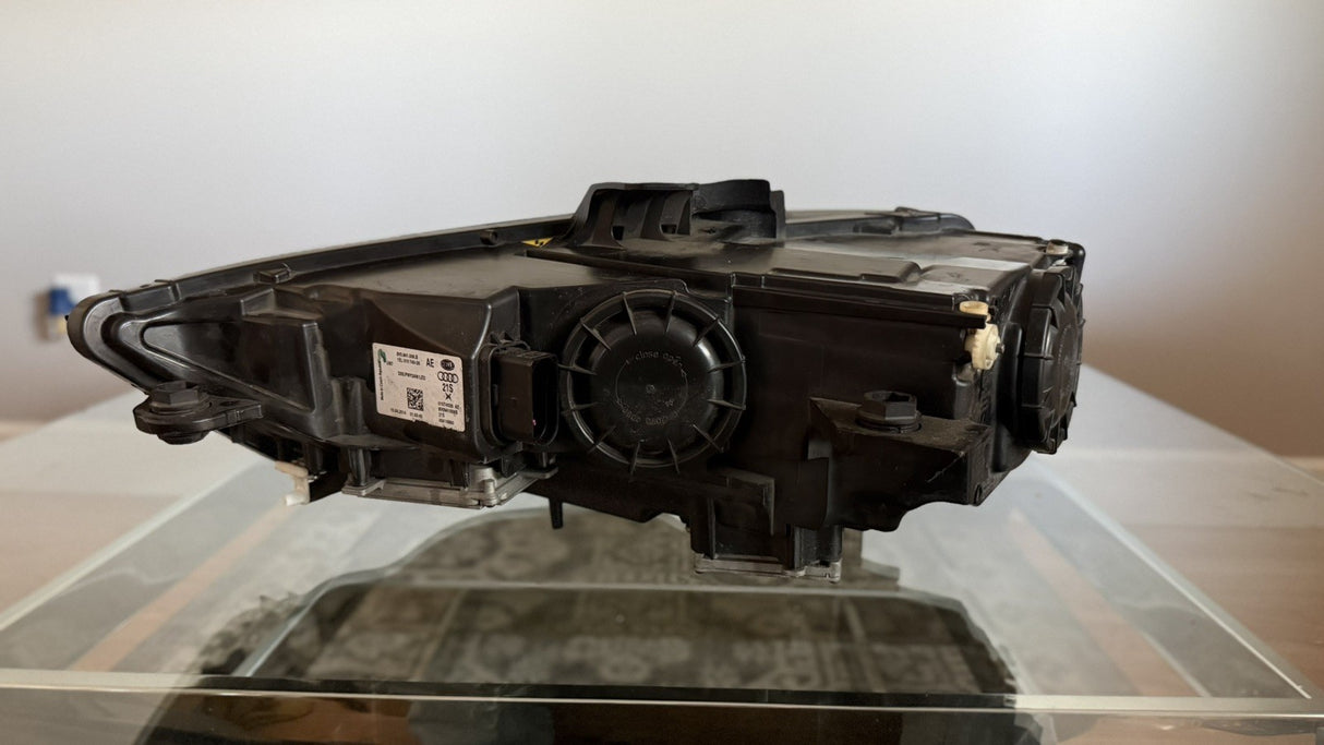 AUDI A3 / S3 8V OEM HID XENON + LED DRL HEADLIGHTS (PAIR) * READ DESCRIPTION