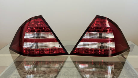 MERCEDES BENZ C-CLASS W203 LED Red/Clear Taillights (2001-2004) READ DESCRIPTION