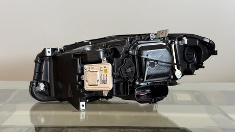 BMW 5-Series F10/F11/F18 3D Style Xenon Headlights (2014–2016) READ DESCRIPTION