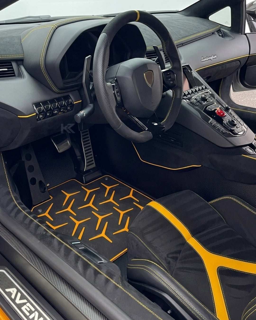 2011–2022 Lamborghini Aventador SVJ Style Floor Mats – Dry Carbon Fiber & Alcantara