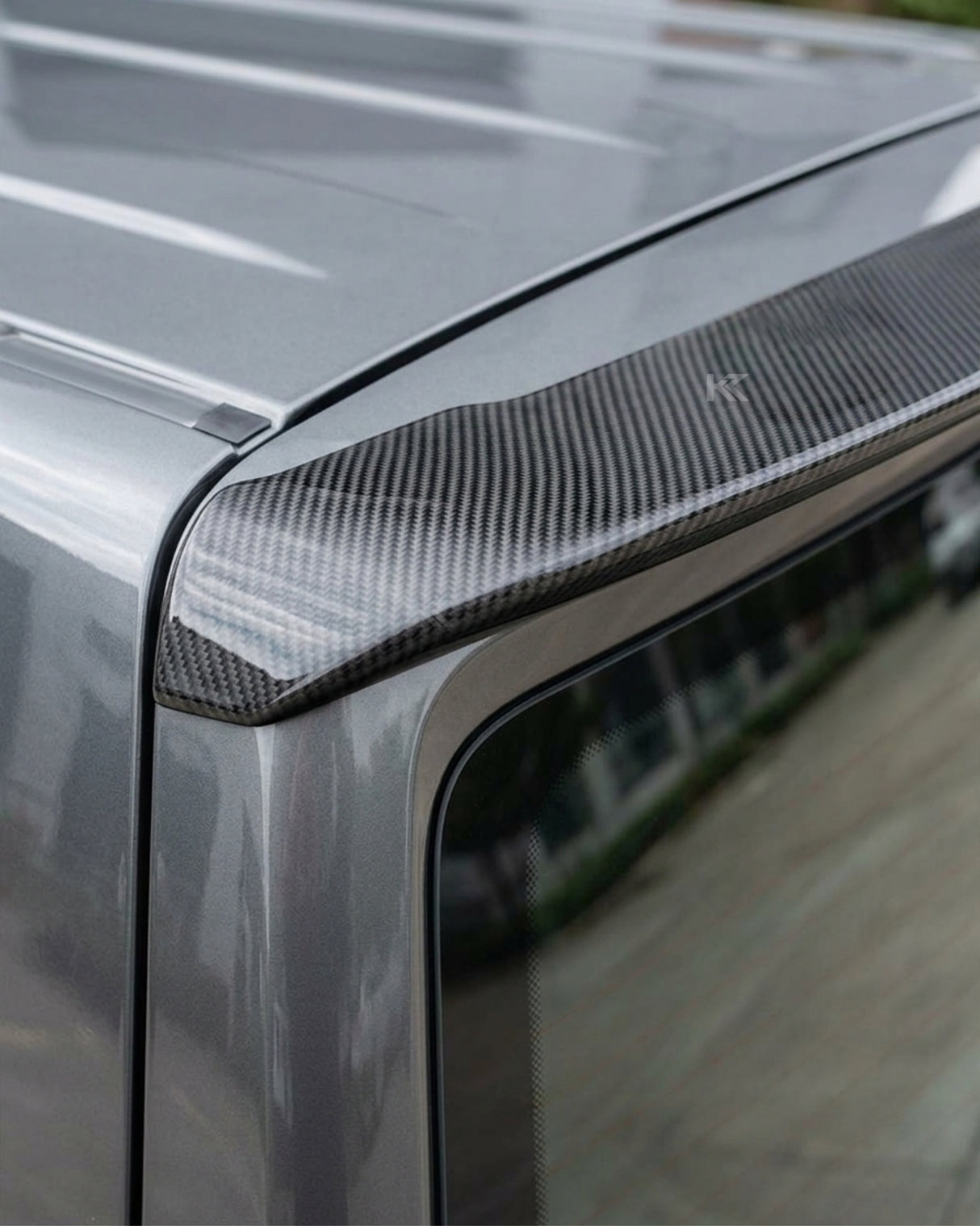2015–2020 Volkswagen Transporter / Caravelle T6 Rear Roof Spoiler – Carbon Fiber