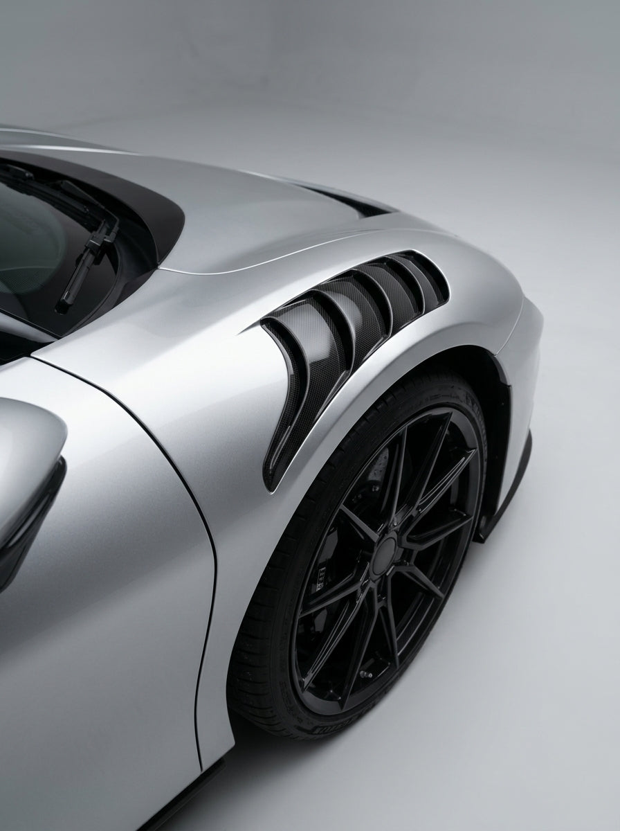 2019+ Ferrari SF90 Stradale Polished Fenders - Dry Carbon Fiber