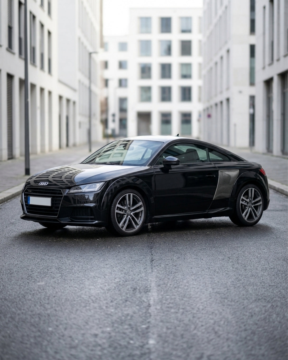 2015–2018 Audi TT / TTS / TTRS 8S Coupe Side Blade Covers – Carbon Fiber