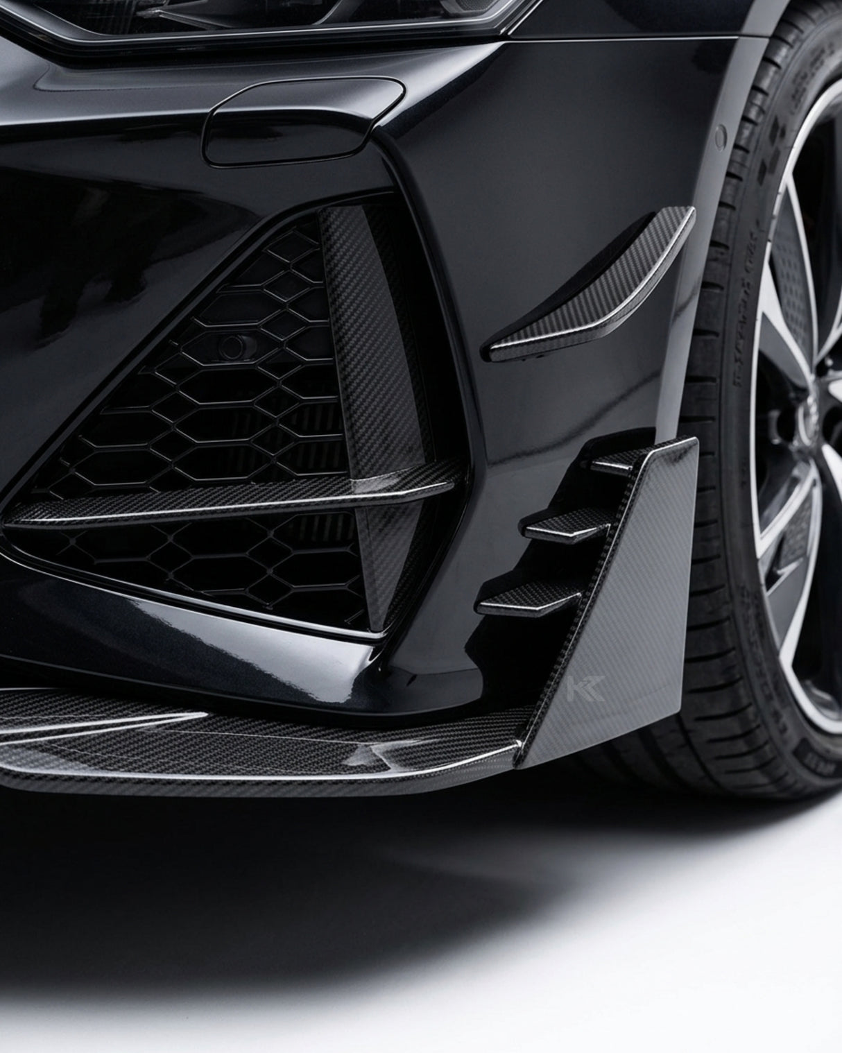 2020–2021 Audi RS7 C8 Sportback Front Bumper Diffuser Lip Set – Pre-Preg Dry Carbon Fiber