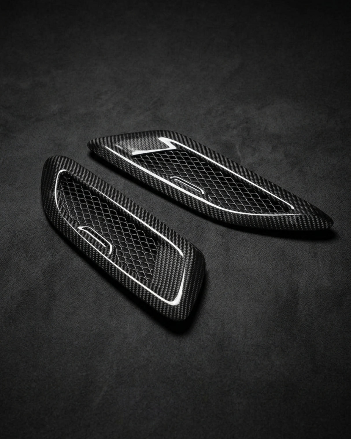 BMW F80 M3 / F82 M4 / F87 M2 / F90 M5 / G30 Universal Hood Vents – Carbon Fiber
