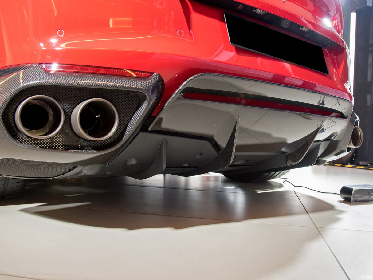 2019-2026 Ferrari 812 GTS OE Style Dry Carbon Fiber Rear Lip