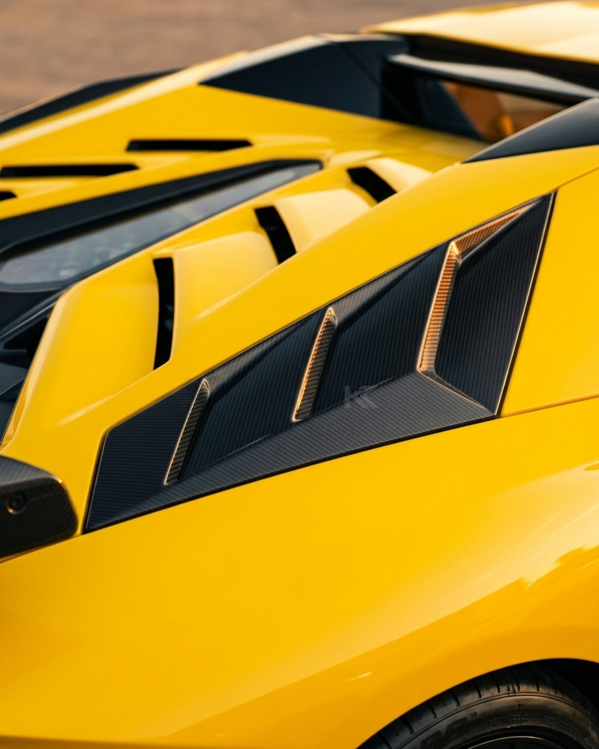 2013–2022 Lamborghini Aventador SVJ Style Rear Engine Cover Vent – Dry Carbon Fiber