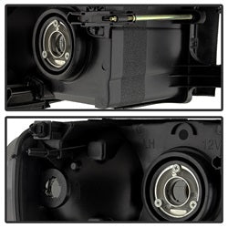 xTune Dodge Ram 1500/Ram 2500/Ram 3500 02-05 Amber/Black Smoke XTune Crystal Headlights