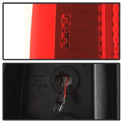 xTune Chevy Silverado 1500/2500/3500 99-02 / GMC Sierra 1500/2500/3500 99-06 and 2007 Sierra Classic  Version 3 Tail Lights - Light Bar LED - Red Clear