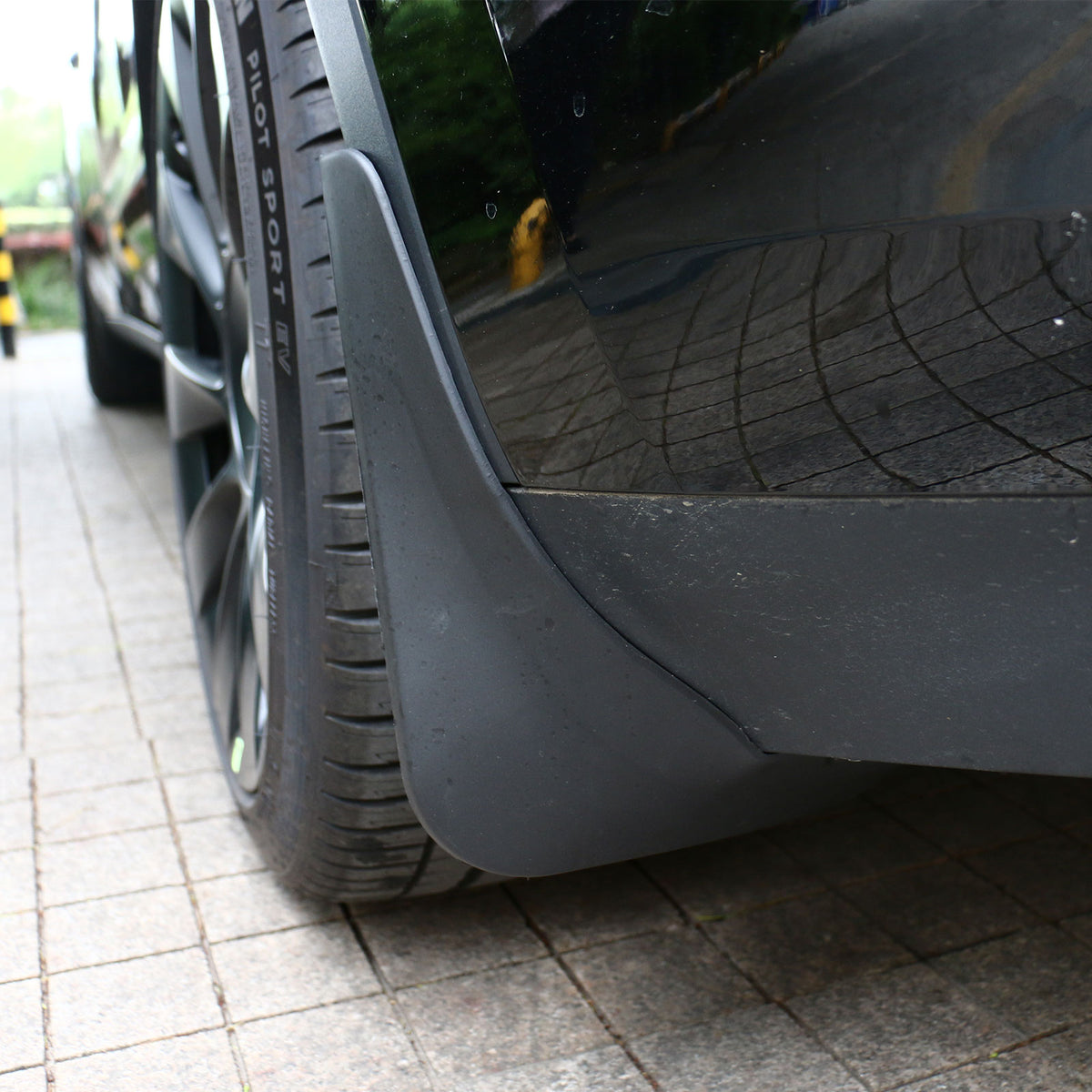 Fender Mud Guards Splash Flaps for Tesla Model Y 2020-2024 Black PP
