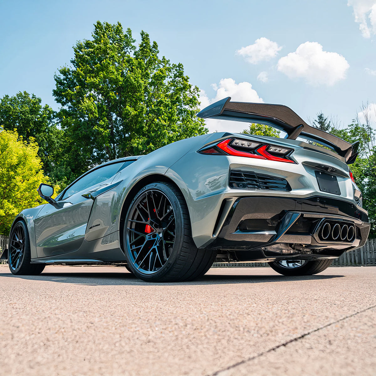 Rear Bumper Black Exhaust Trunk Spoiler for Chevy Corvette C8 2020-2026