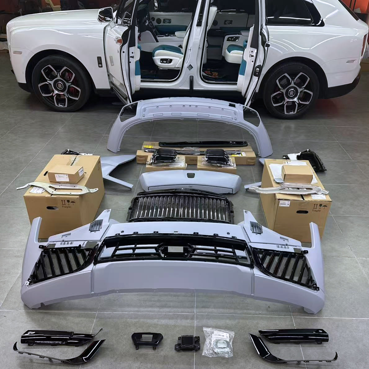2019-2024 Rolls Royce Cullinan Convert 2025 Cullinan Facelift Full Body Kit With Headlights