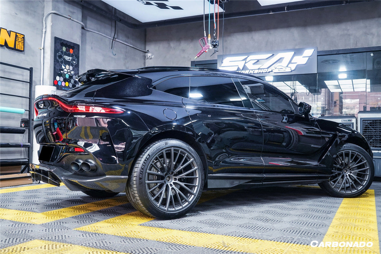 2021-2024 Aston Martin DBX 707 Style Dry Carbon Fiber Roof Spoiler