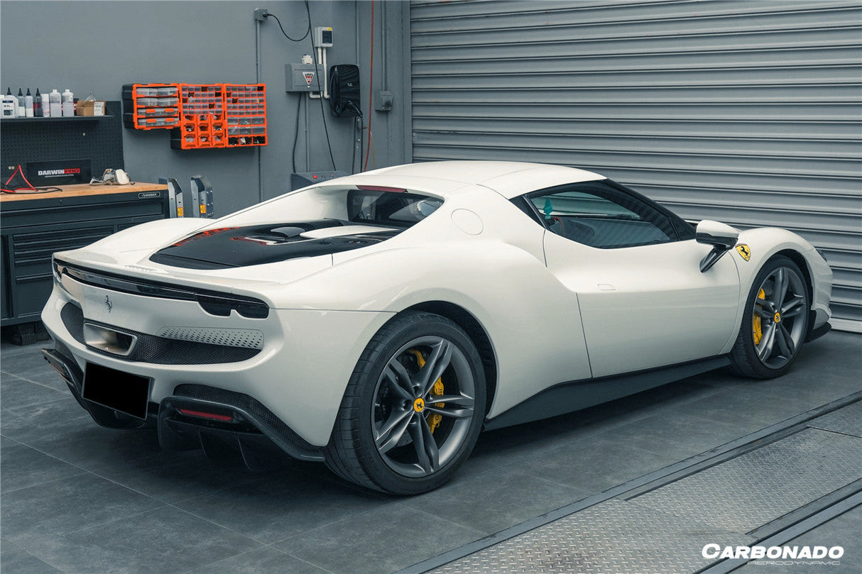 2022-UP Ferrari 296 GTB And GTS OE Style Carbon Fiber Rear Bumper With Diffuser