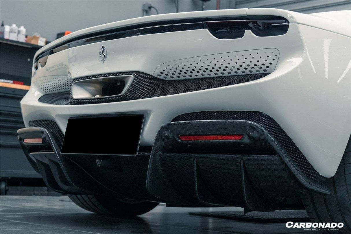 2022-UP Ferrari 296 GTB And GTS OE Style Carbon Fiber Rear Bumper With Diffuser