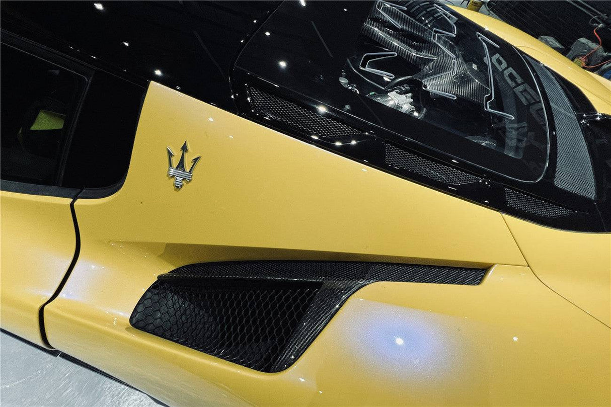 2020-UP Maserati MC20 MCPura Dry Carbon Fiber Quarter Panel Side Vent Scoops