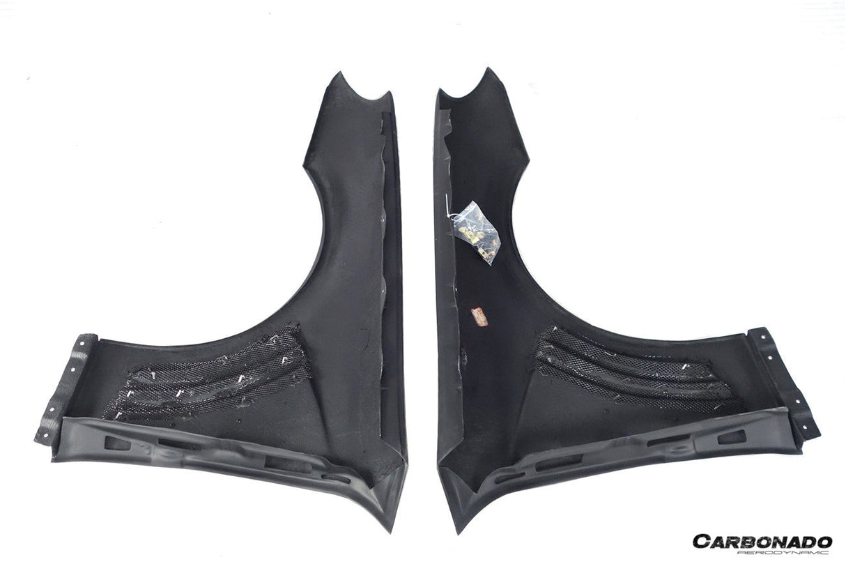 2005-2007 Mercedes Benzw203 C55 AMG  Only WI Style  Front Fender