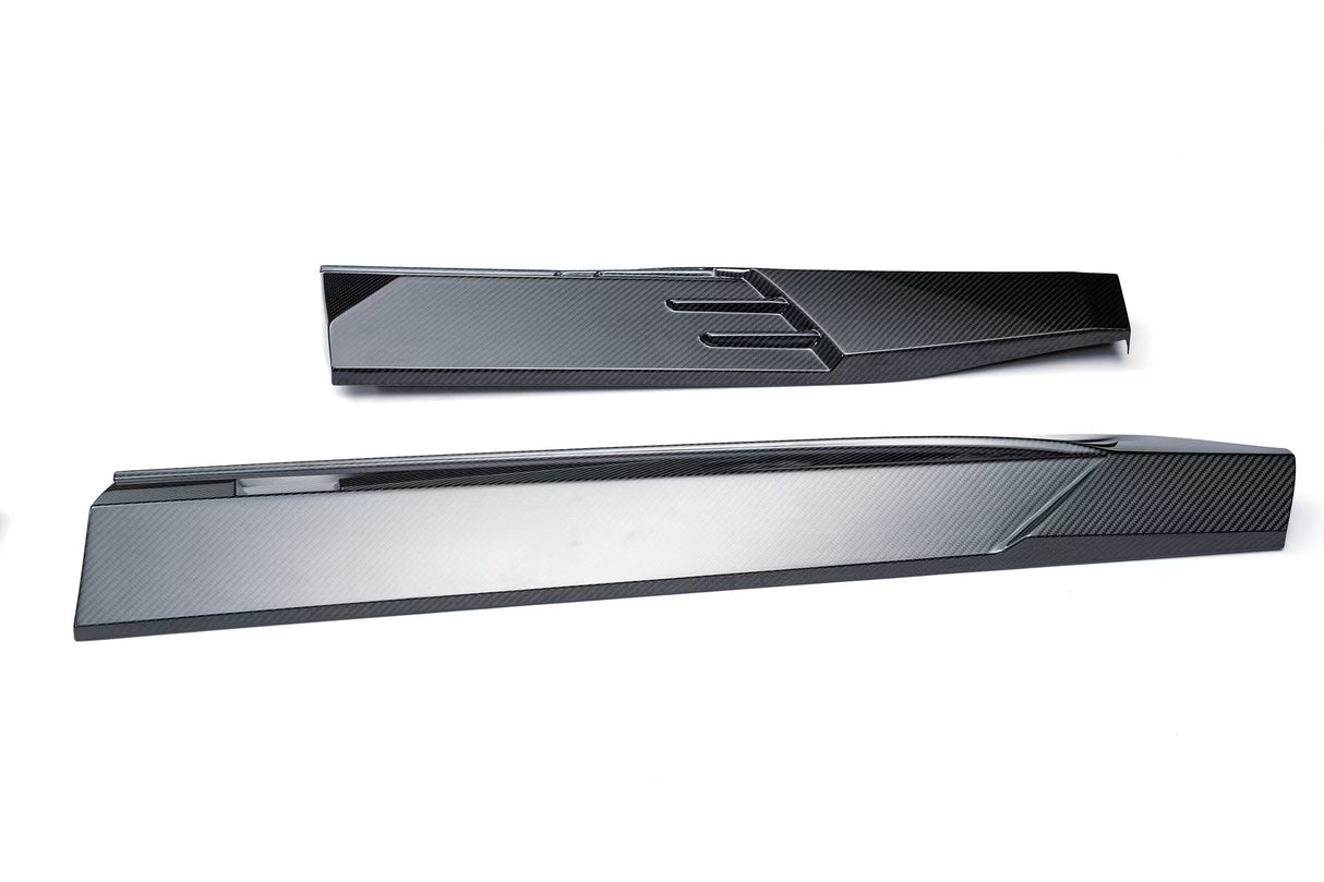 2023-2026 BMW XM G09 LD Style Dry Carbon Fiber Side Skirts With Under Board