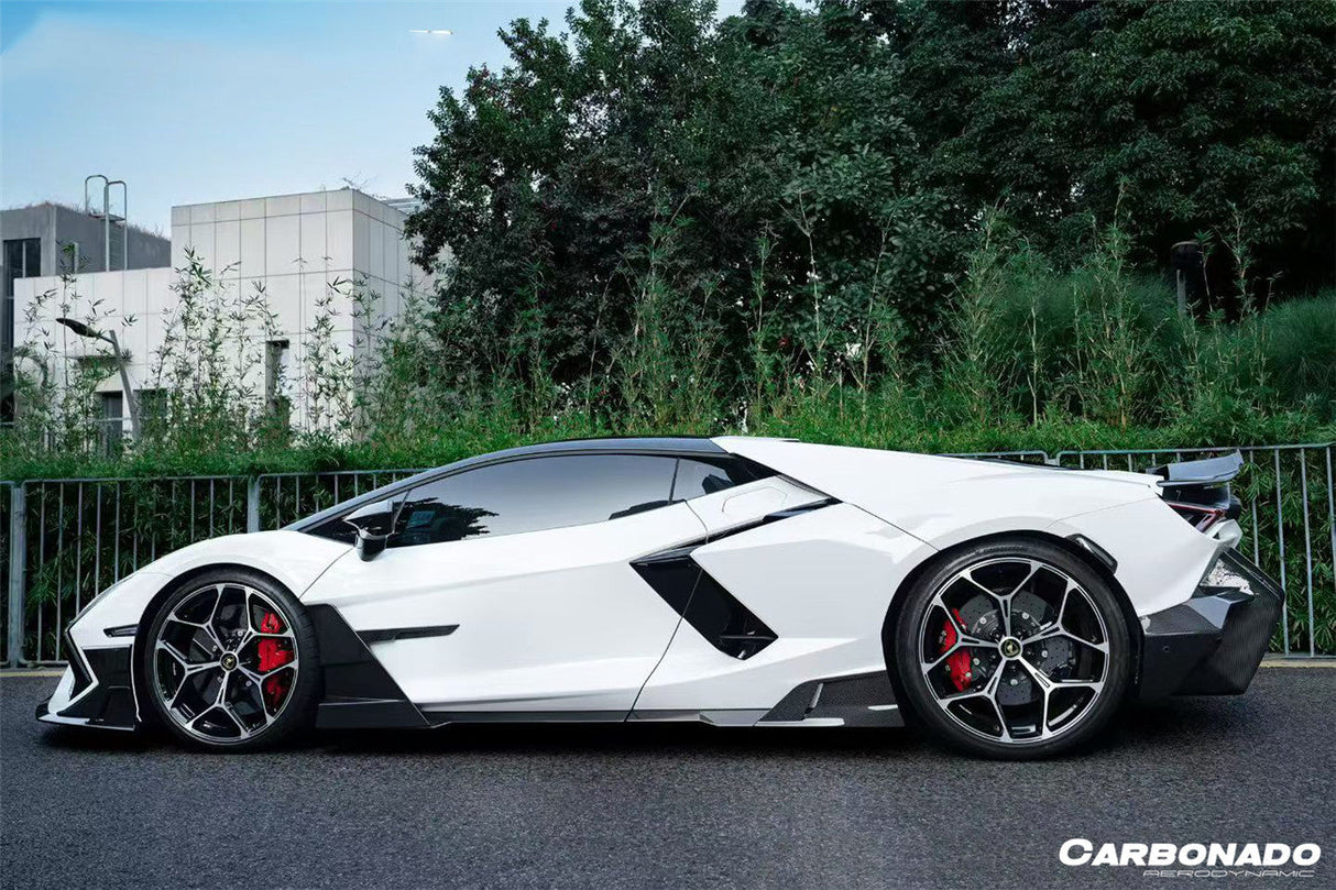 2024-UP Lamborghini Revuelto MSY Style Autoclave Carbon Fiber Side Skirts